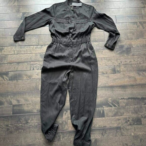 Banana Republic Jumpsuit - new with tags - Picture 1 of 2